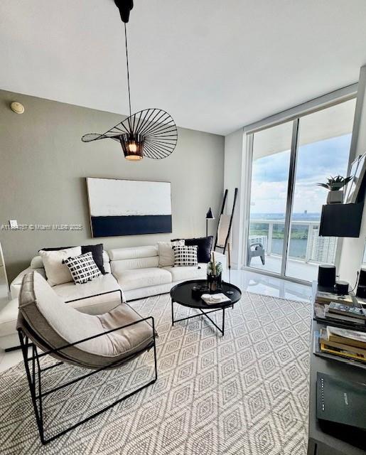 See details 2905 2 / 2 1435 sq. ft. $ 2025-08-25 0 Photo