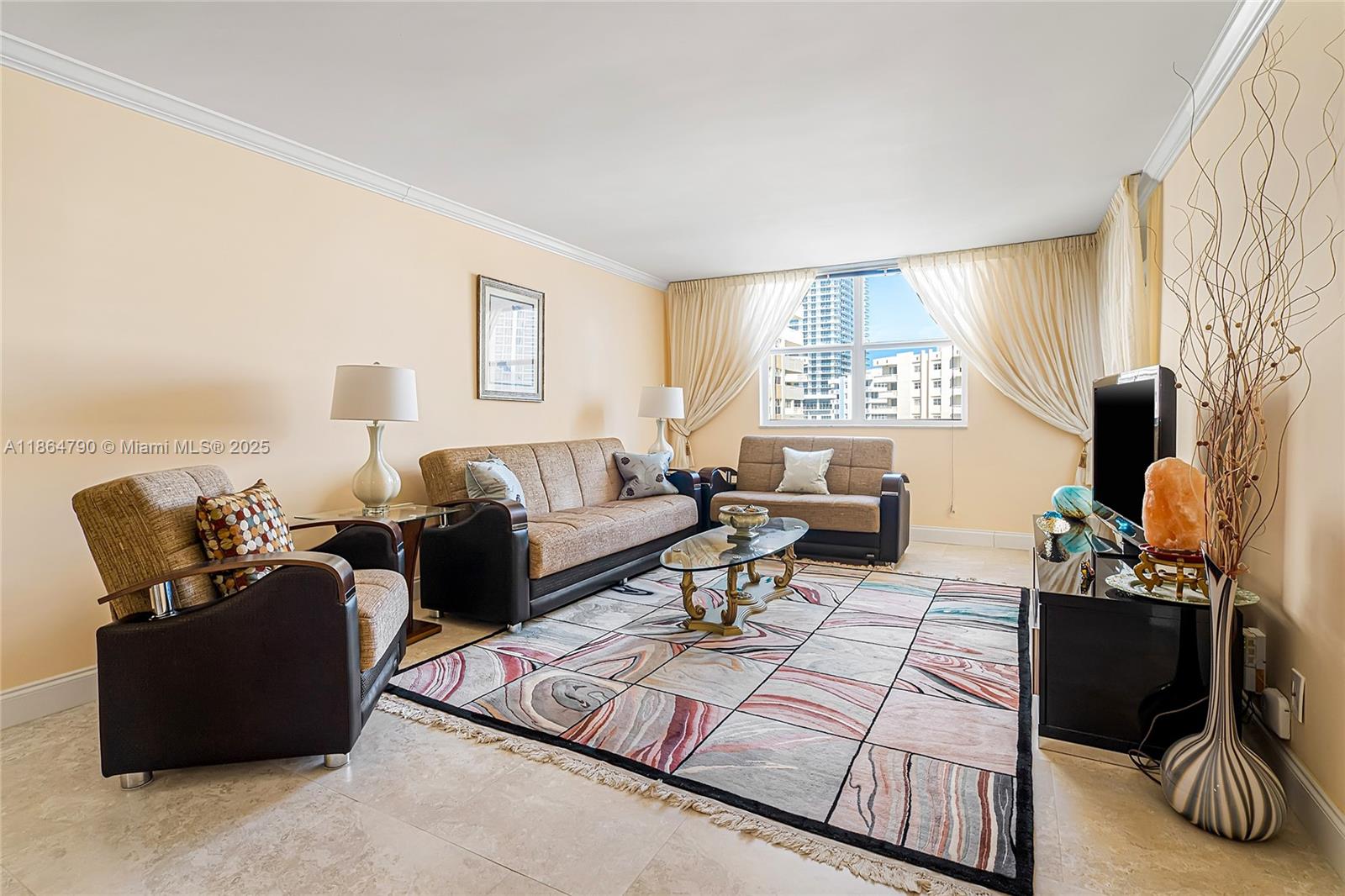 Photo of 1849 Ocean Dr  #905, Hallandale Beach, Florida, 33009 - 