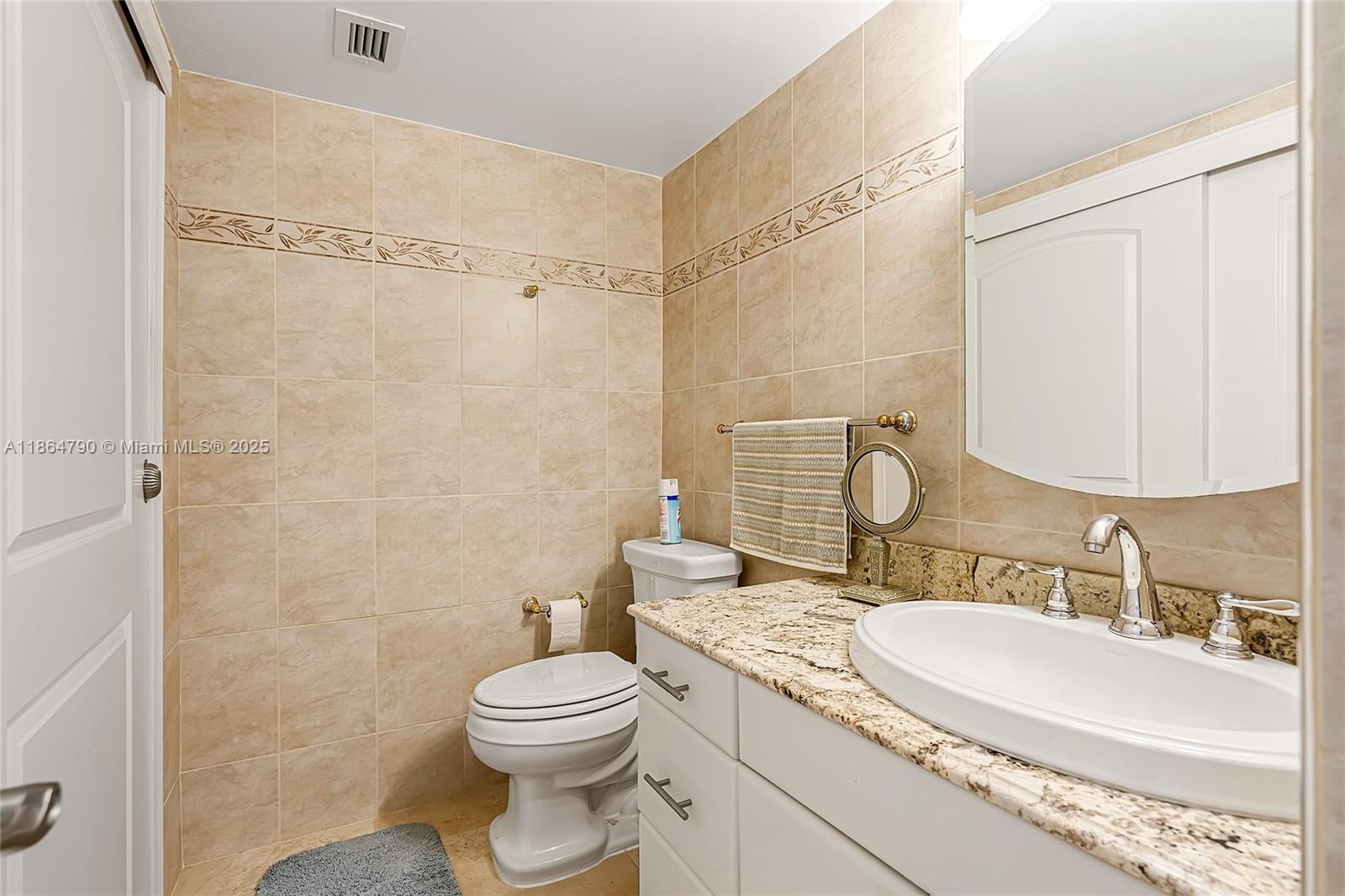 Photo of 1849 Ocean Dr  #905, Hallandale Beach, Florida, 33009 - 