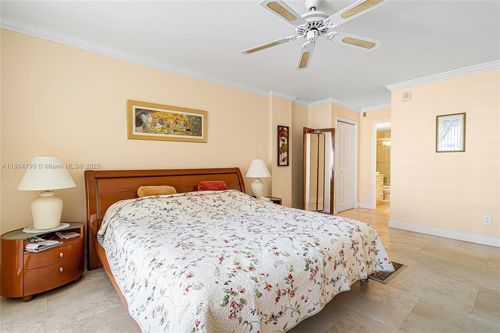 Photo of 1849 Ocean Dr  #905, Hallandale Beach, Florida, 33009 - 