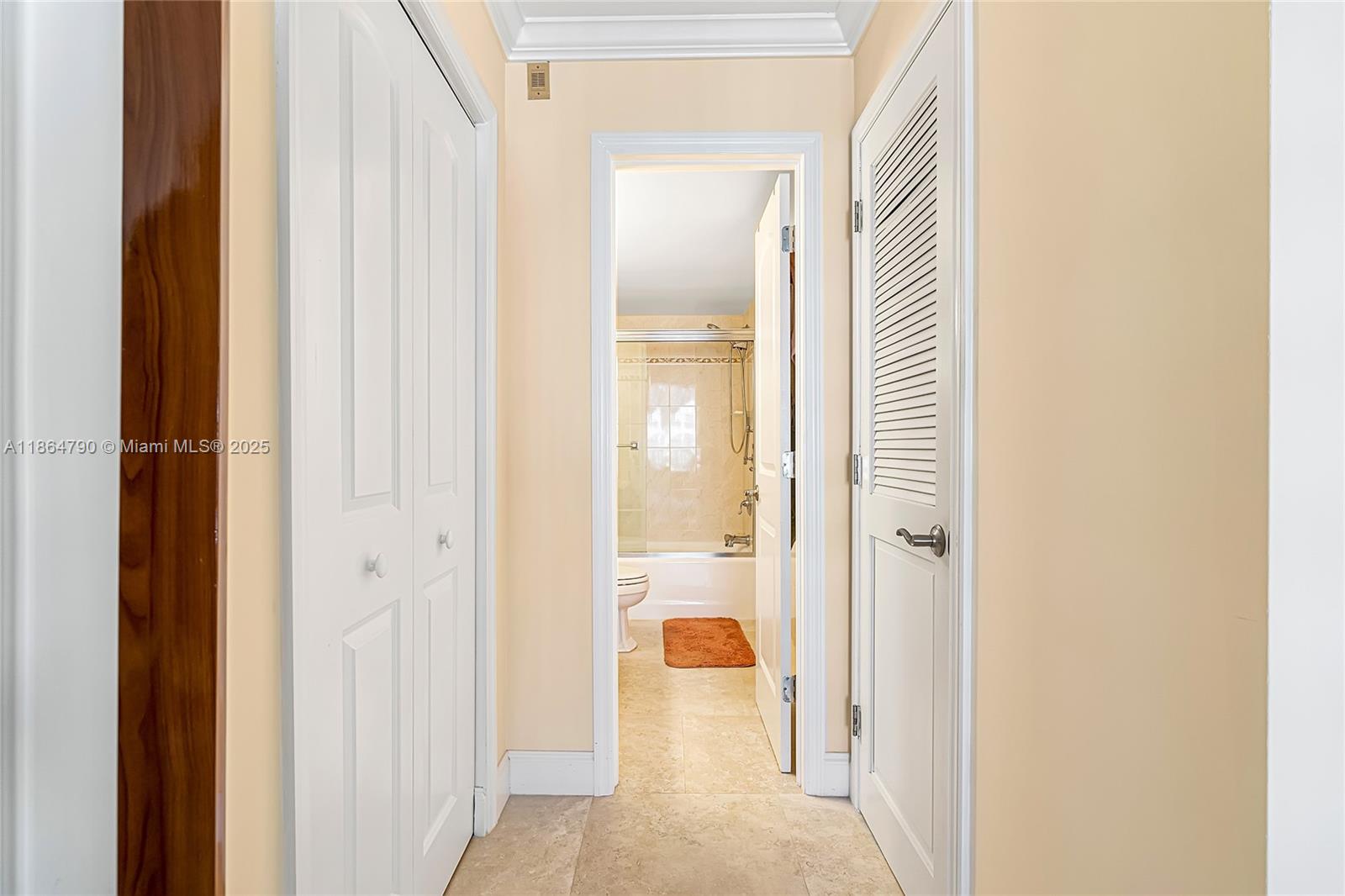 Photo of 1849 Ocean Dr  #905, Hallandale Beach, Florida, 33009 - 