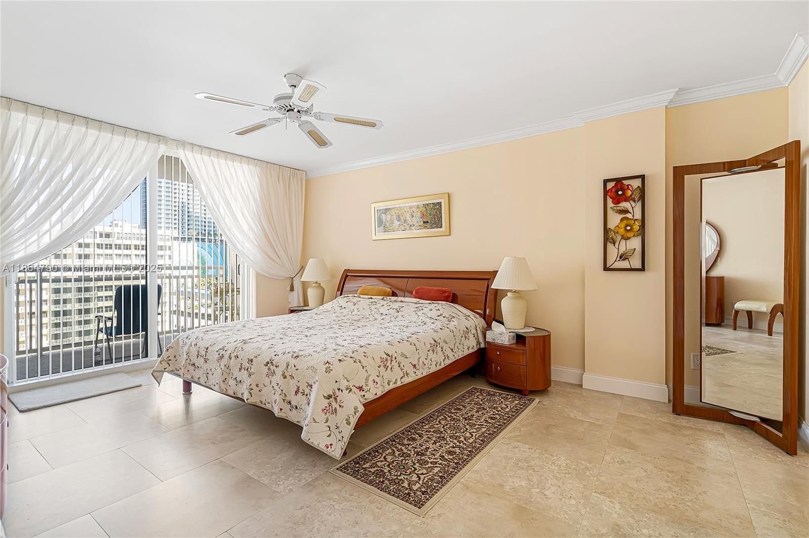 Photo of 1849 Ocean Dr  #905, Hallandale Beach, Florida, 33009 - 