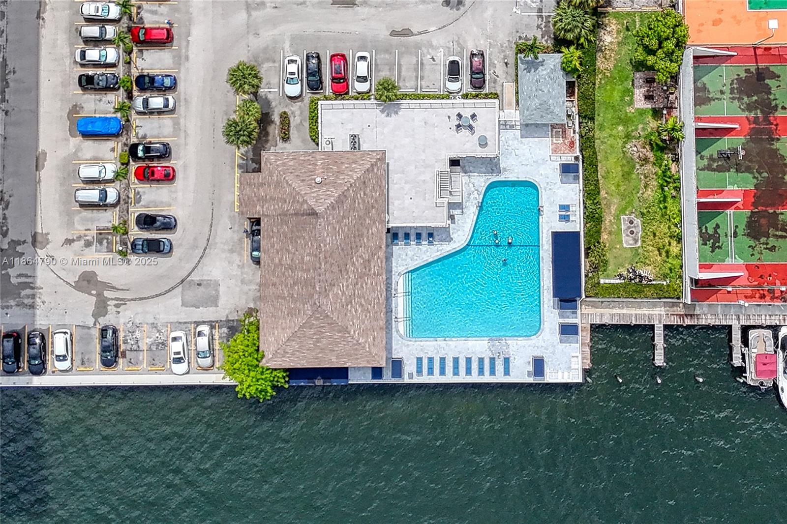 Photo of 1849 Ocean Dr  #905, Hallandale Beach, Florida, 33009 - 