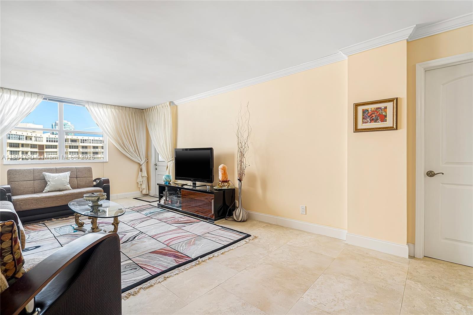 Photo of 1849 Ocean Dr  #905, Hallandale Beach, Florida, 33009 - 