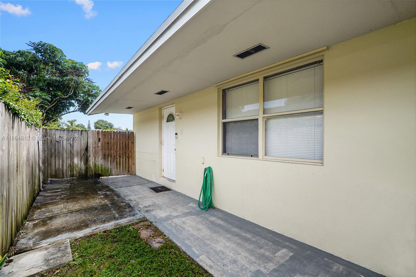   /  2506 sq. ft. $ 2025-08-25 0 Photo