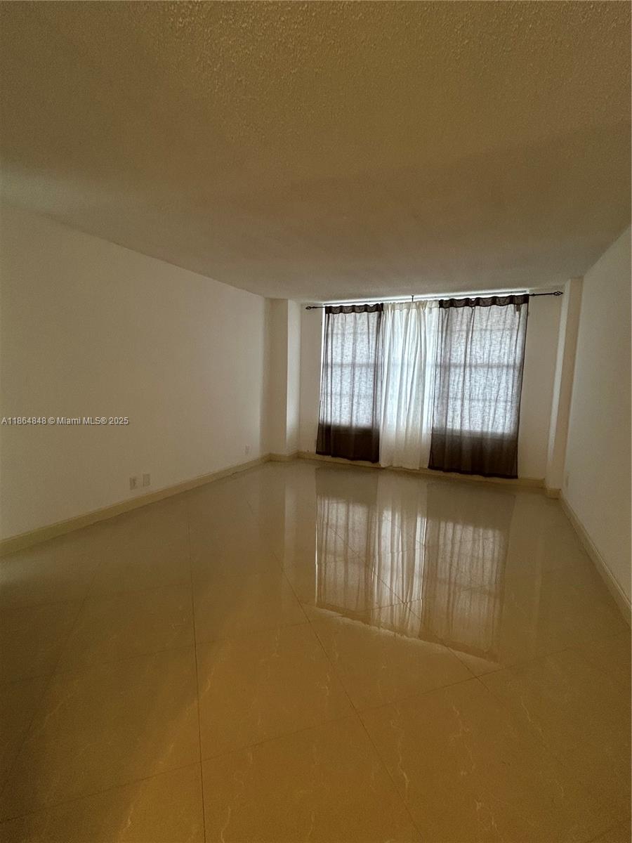 Photo of 3800 Ocean Dr #1823, Hollywood, Florida, 33019 - North side master bed