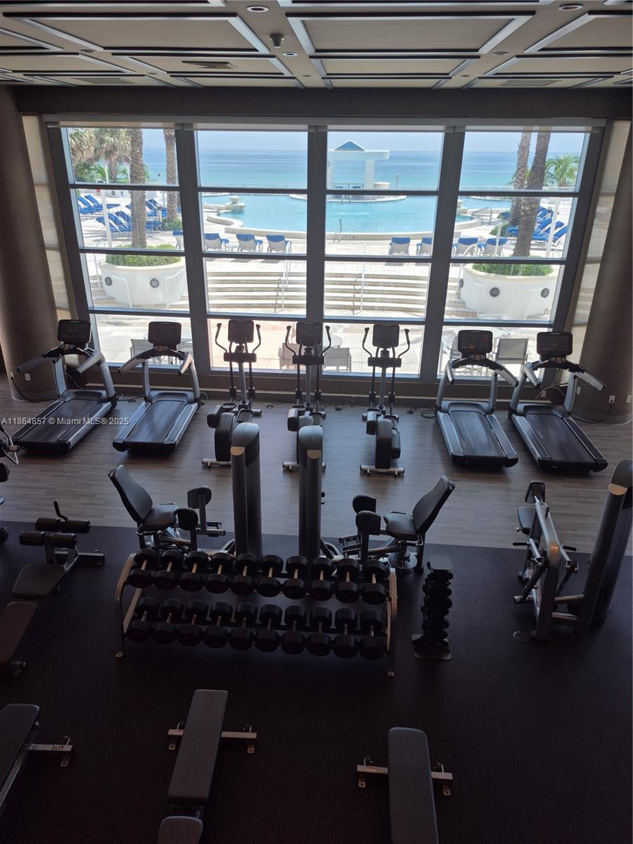 Photo of 3101 Ocean Dr  #2707, Hollywood, Florida, 33019 - 