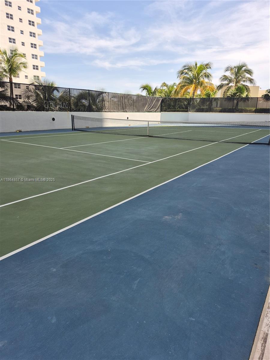 Photo of 3101 Ocean Dr  #2707, Hollywood, Florida, 33019 - tennis