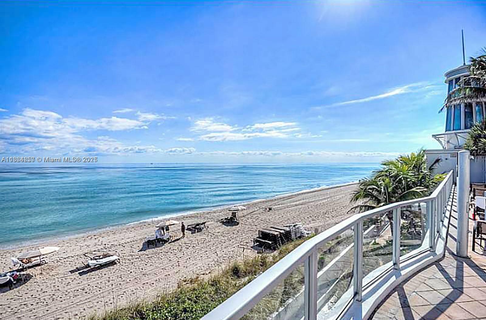 Photo of 3101 Ocean Dr  #2707, Hollywood, Florida, 33019 - 