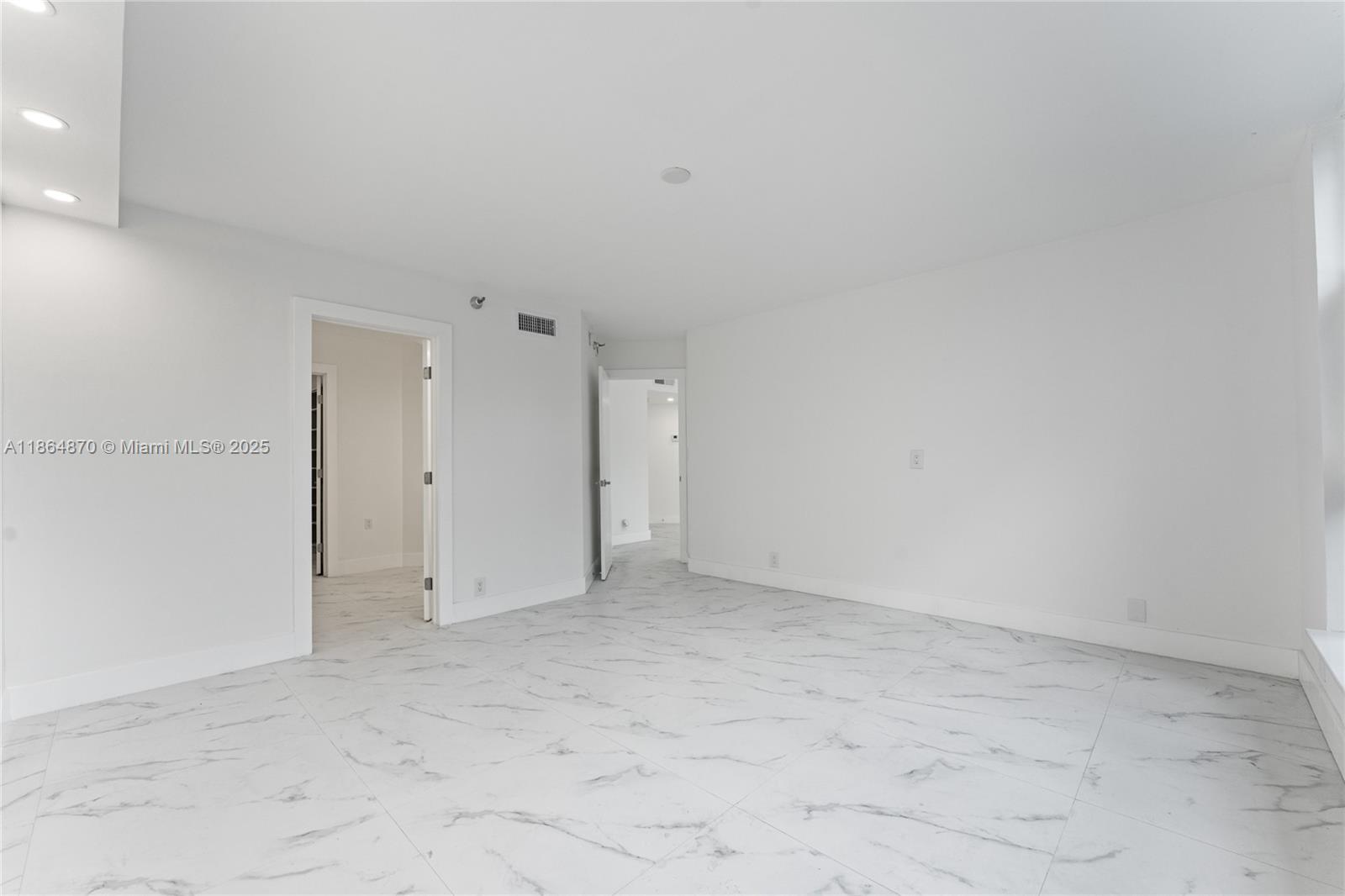 Photo of 19101 36th Ct  #206, Aventura, Florida, 33180 - 