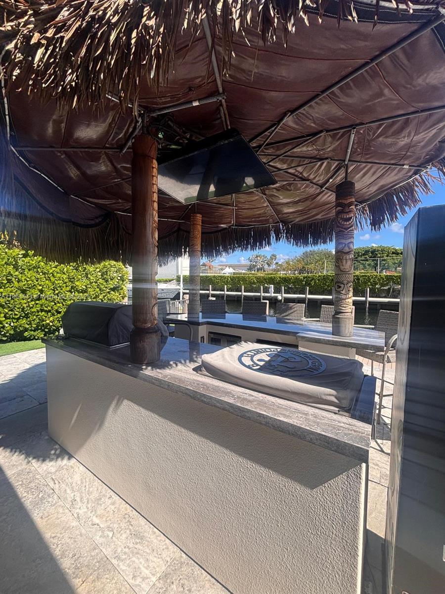 See details 4220 3 / 3 2603 sq. ft. $ 2025-10-20 0 Photo