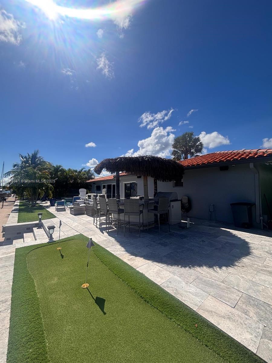 See details 4220 3 / 3 2603 sq. ft. $ 2025-10-20 0 Photo