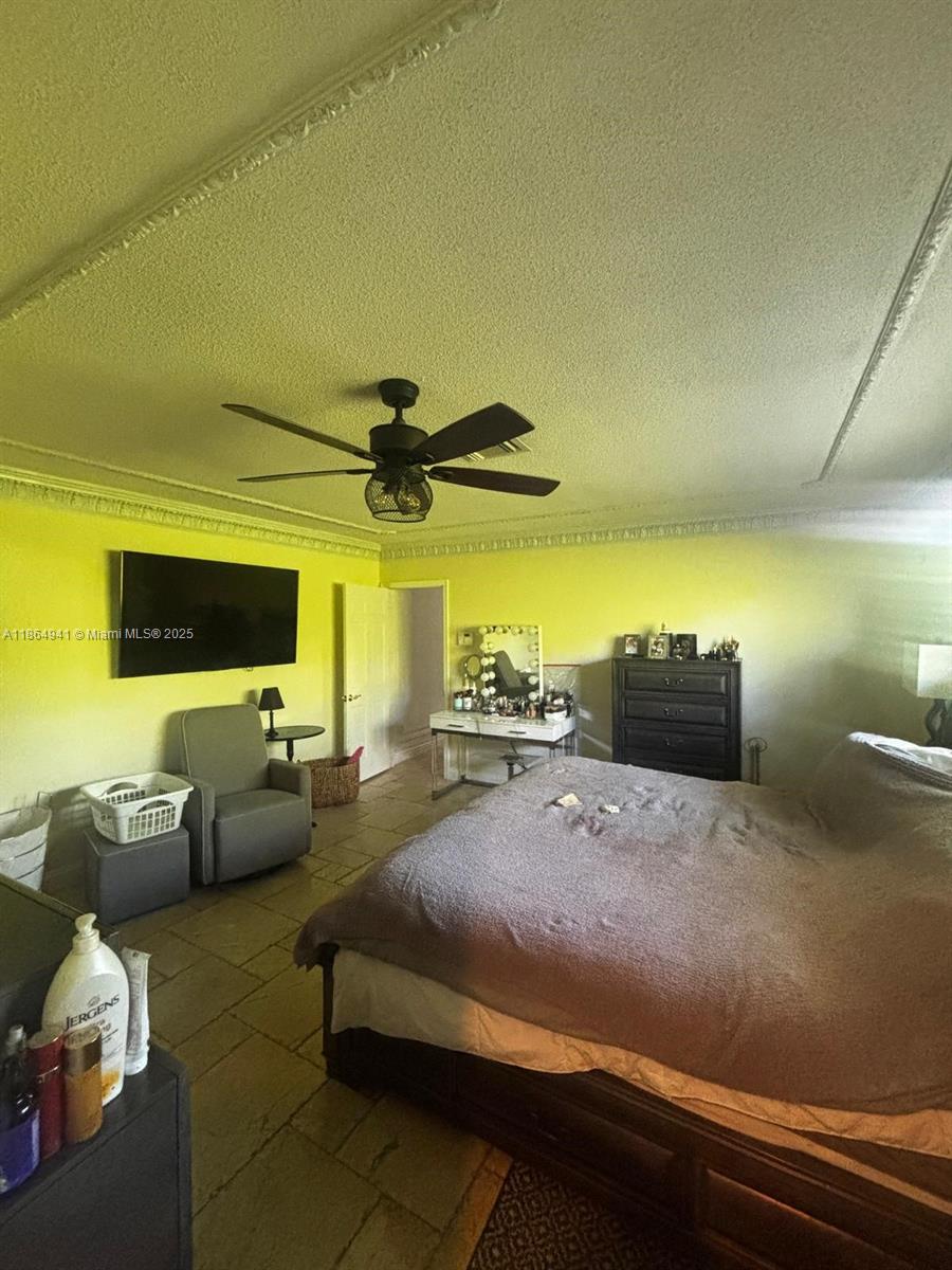 See details 4220 3 / 3 2603 sq. ft. $ 2025-10-20 0 Photo