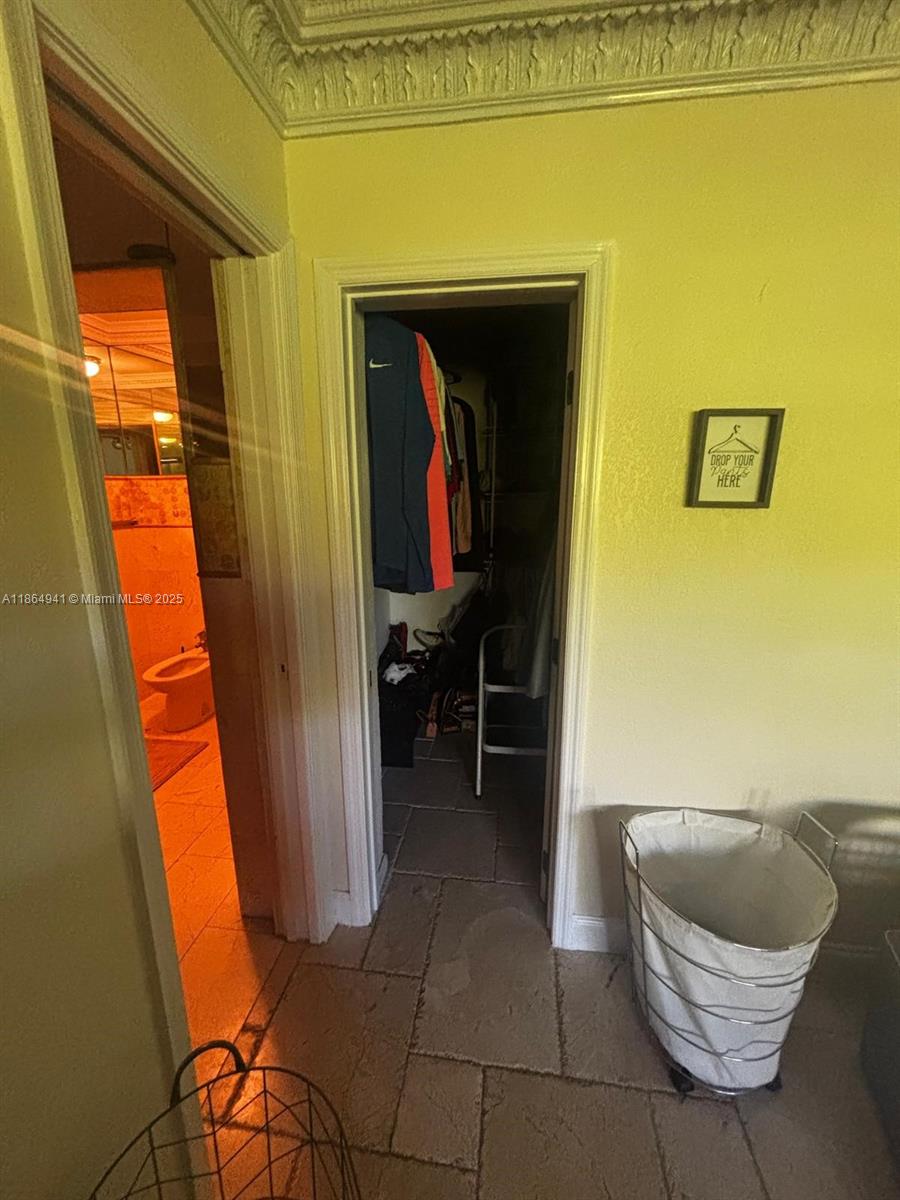 See details 4220 3 / 3 2603 sq. ft. $ 2025-10-20 0 Photo