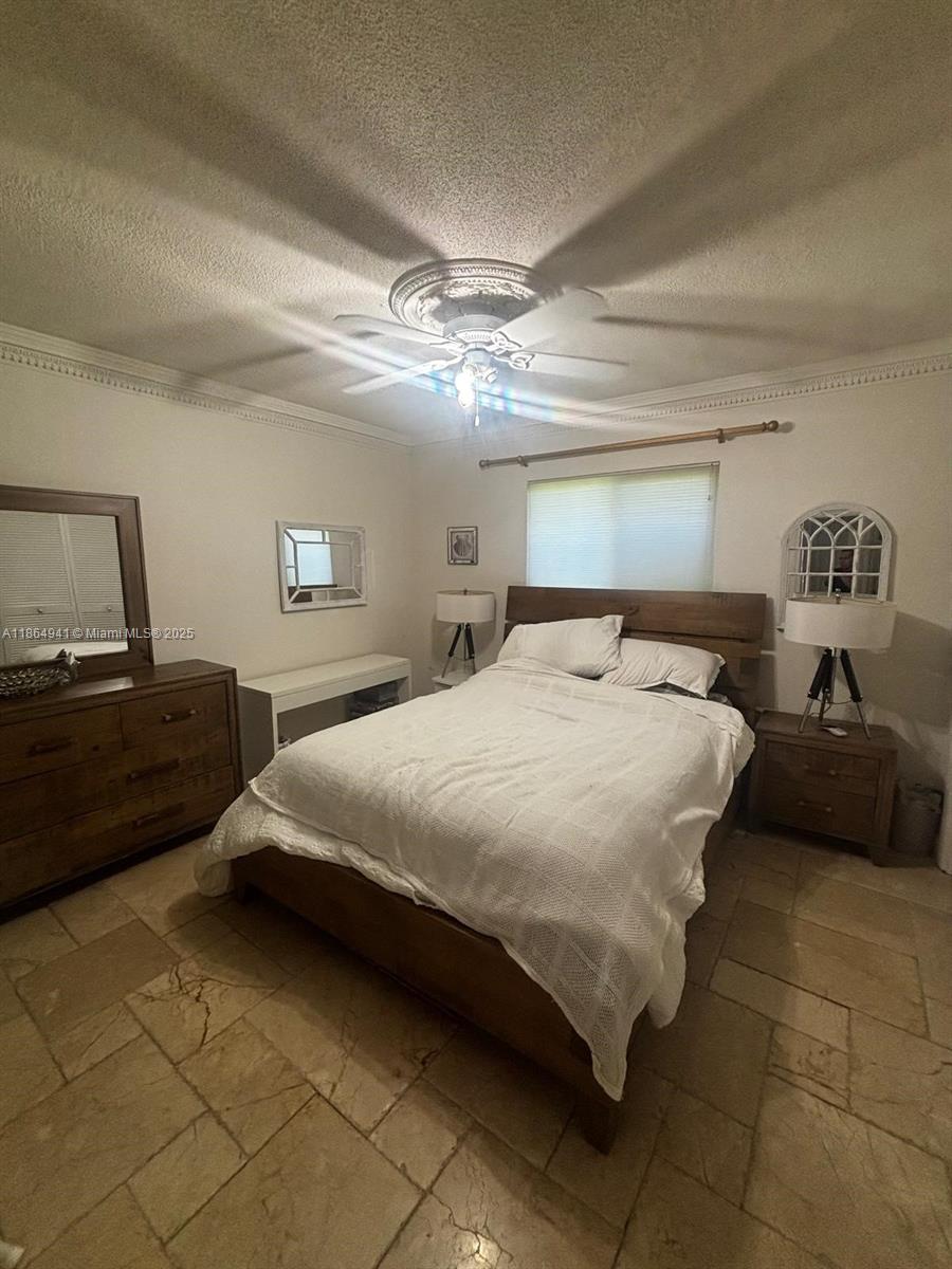 See details 4220 3 / 3 2603 sq. ft. $ 2025-10-20 0 Photo