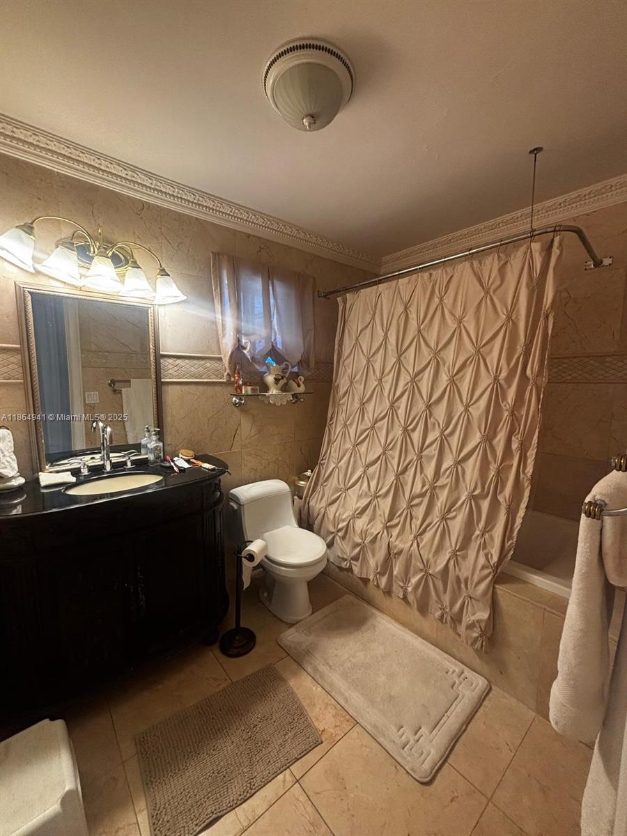 See details 4220 3 / 3 2603 sq. ft. $ 2025-10-20 0 Photo