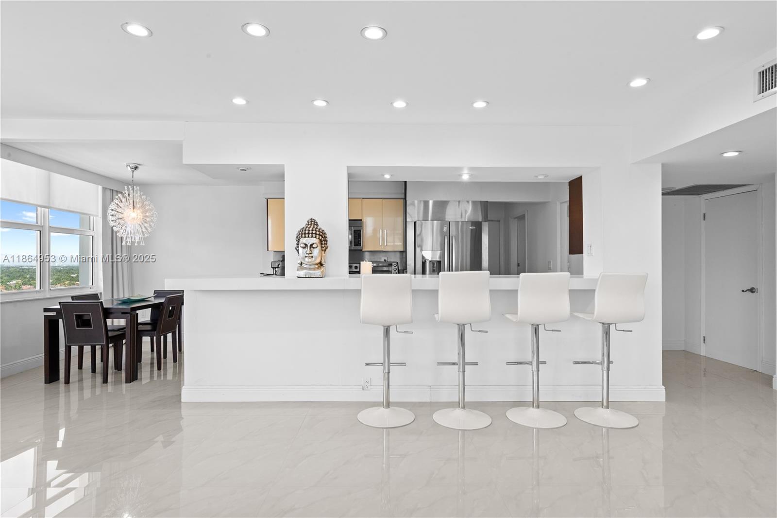 Photo of 2751 Ocean Dr  #PH08N, Hollywood, Florida, 33019 - 