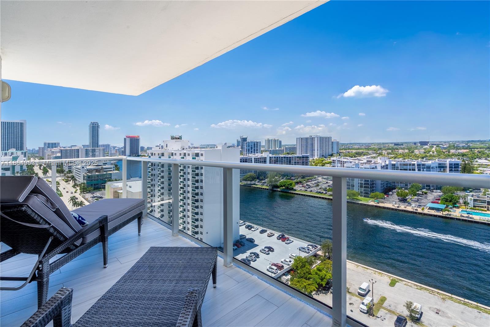 Photo of 2751 Ocean Dr  #PH08N, Hollywood, Florida, 33019 - 