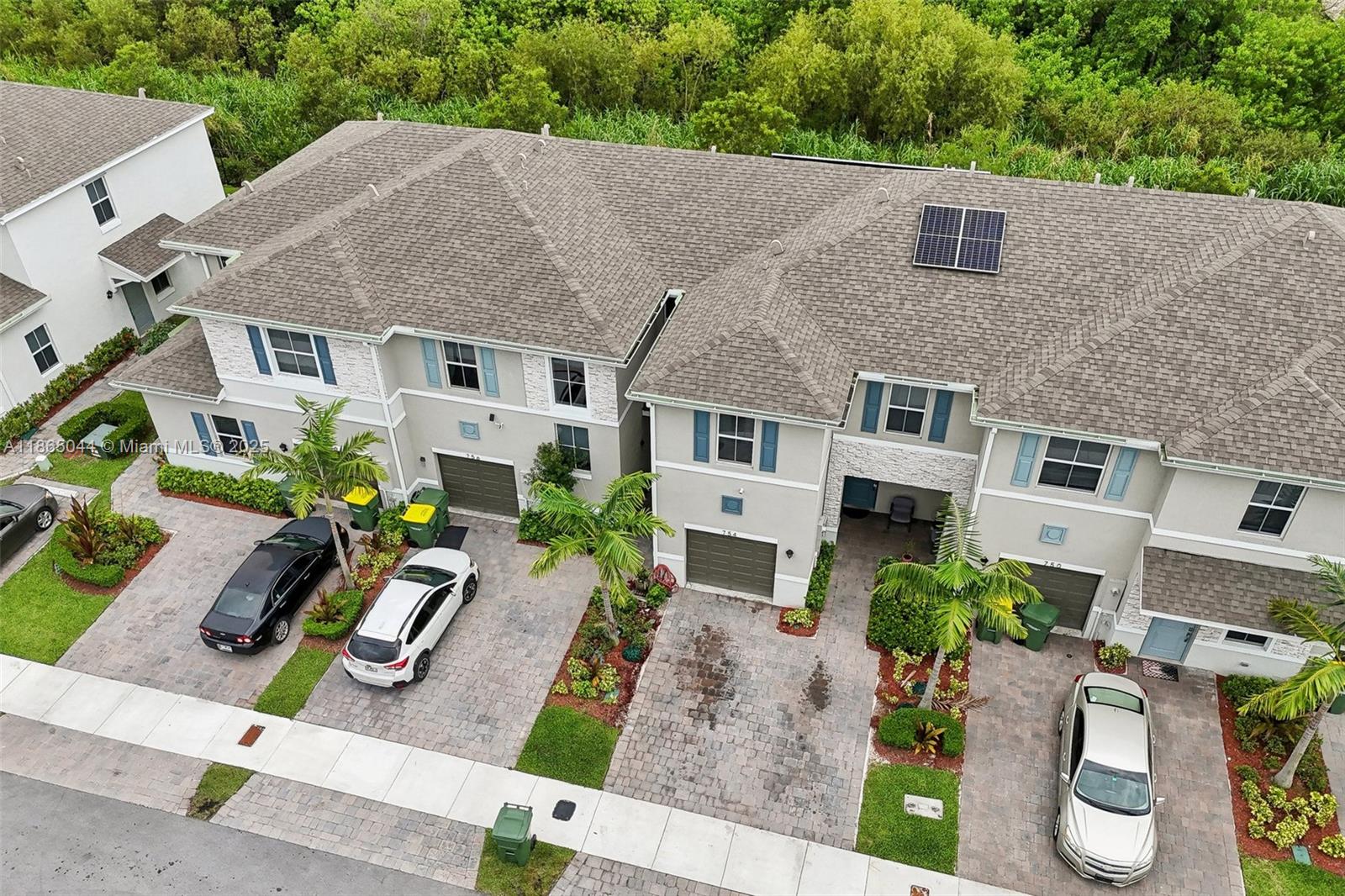 See details 754 3 / 3 1712 sq. ft. $ 2025-08-25 0 Photo