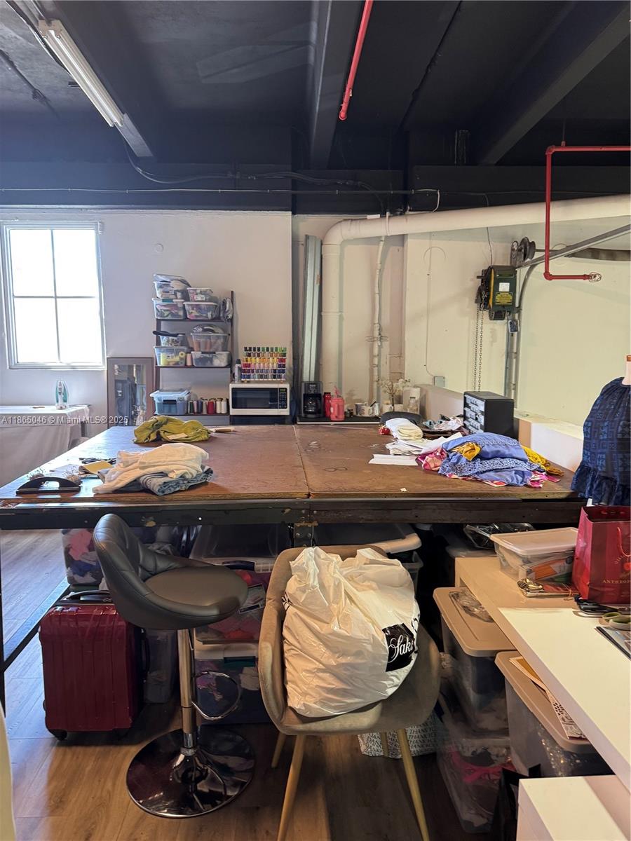 See details 416 / sq. ft. $ 2025-08-25 0 Photo