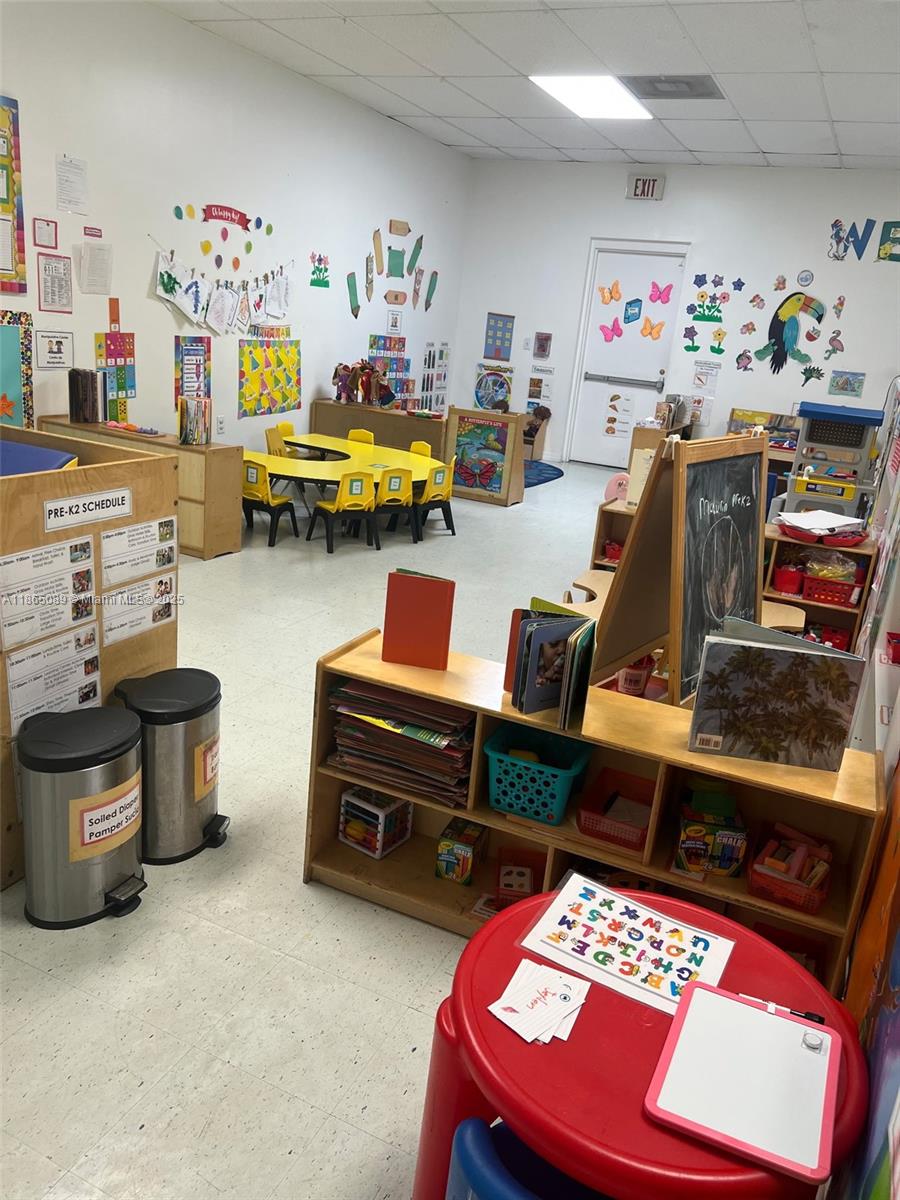 Подробнее / кв.футов $ 2025-09-09 0 Фото