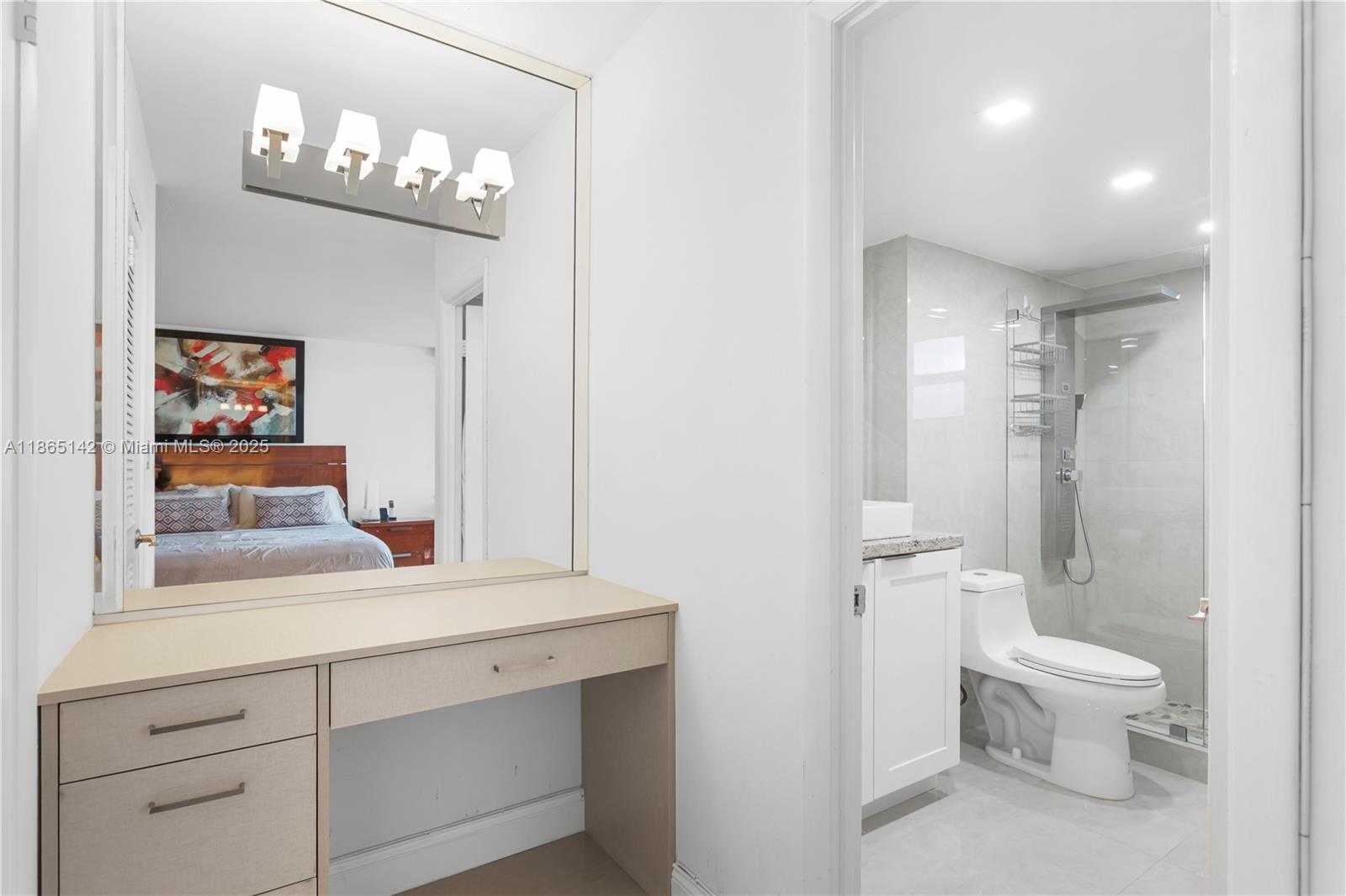 Photo of 2101 Ocean #1001, Hollywood, Florida, 33019 -