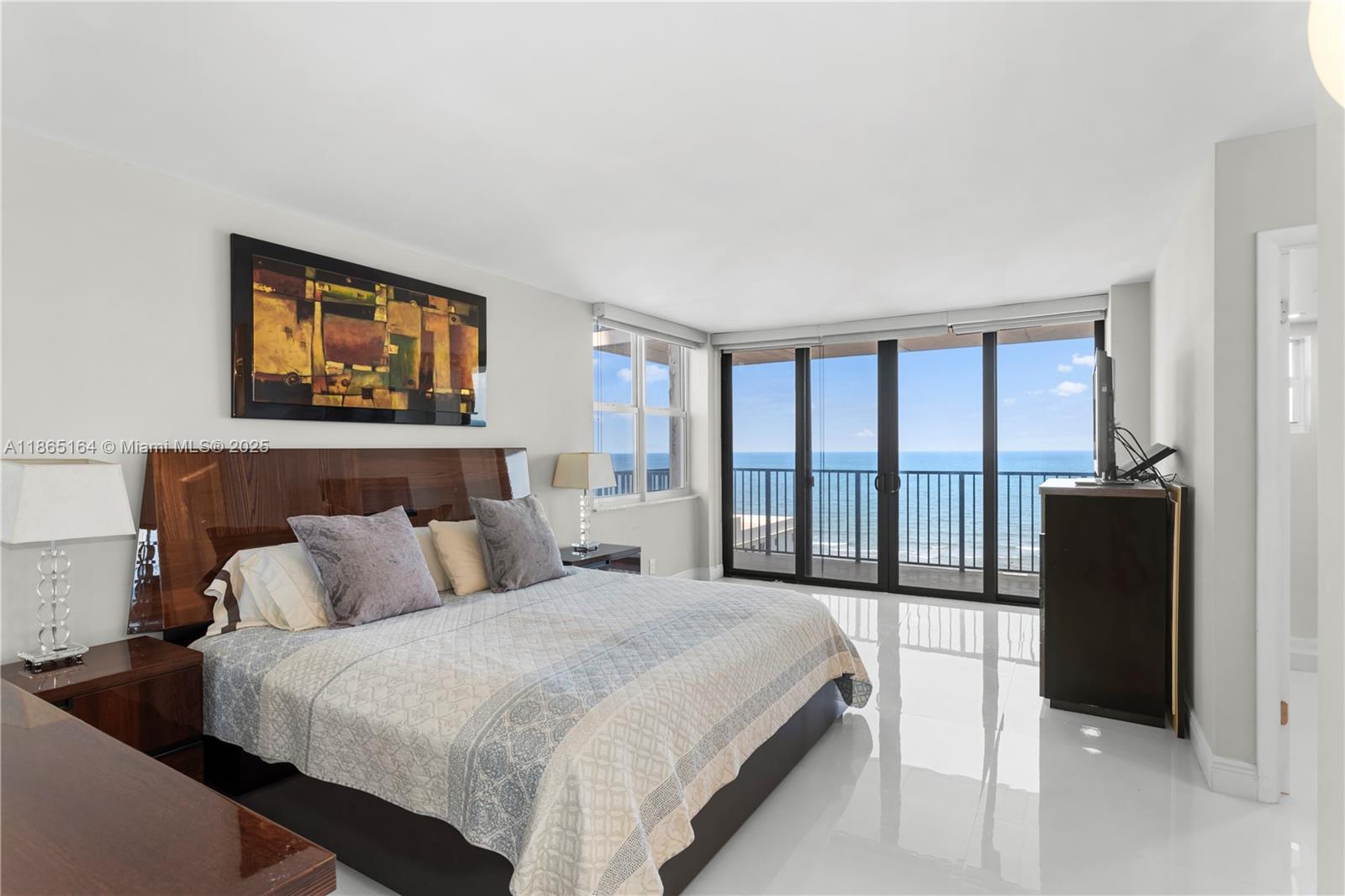 Photo of 2101 Ocean Dr #1203, Hollywood, Florida, 33019 -