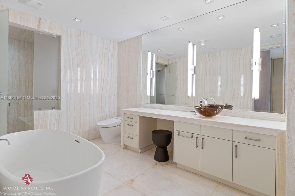 Photo of 17749 Collins Ave  #902, Sunny Isles Beach, Florida, 33160 - 