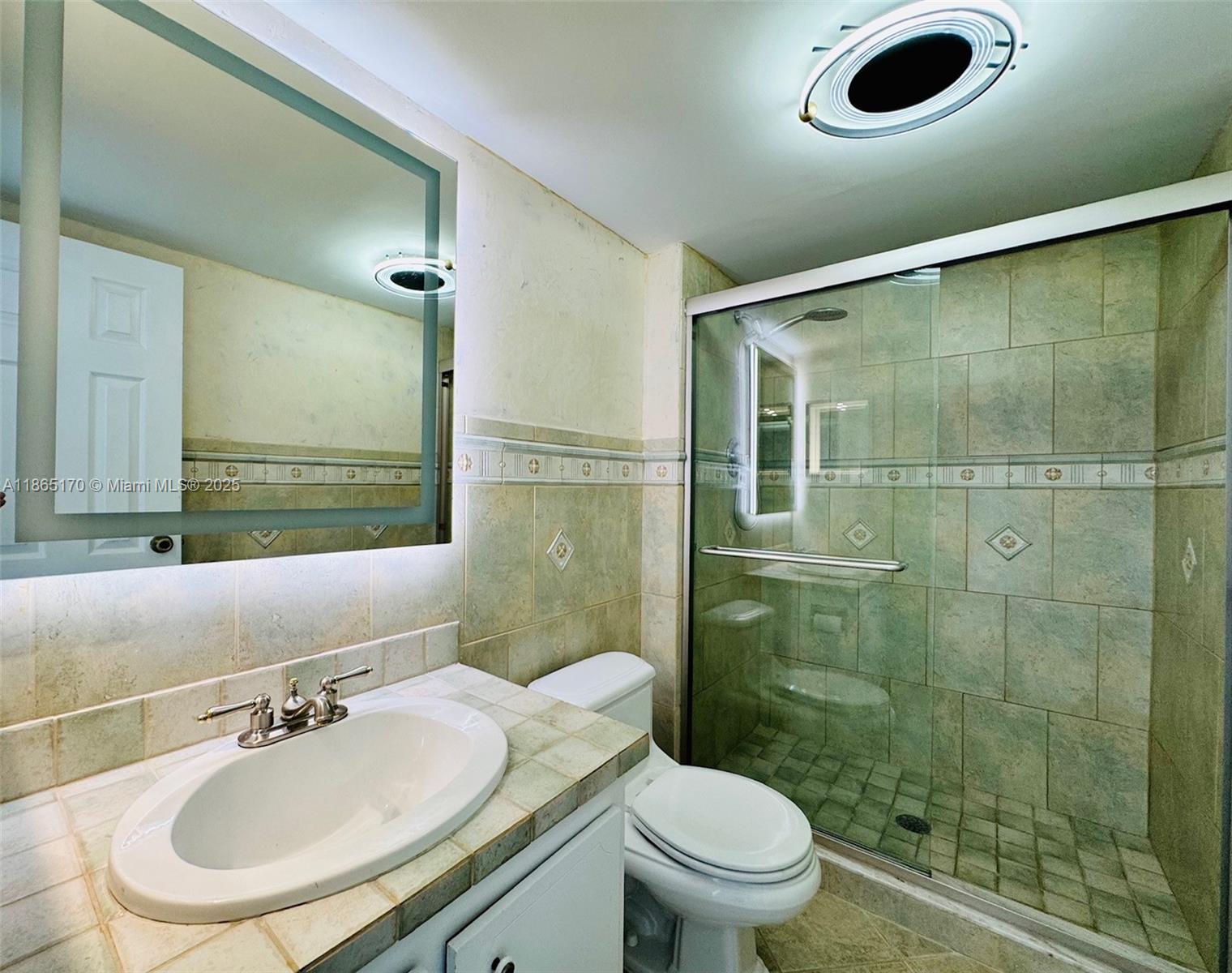 Photo of 3625 Country Club Dr  #2009, Aventura, Florida, 33180 - 