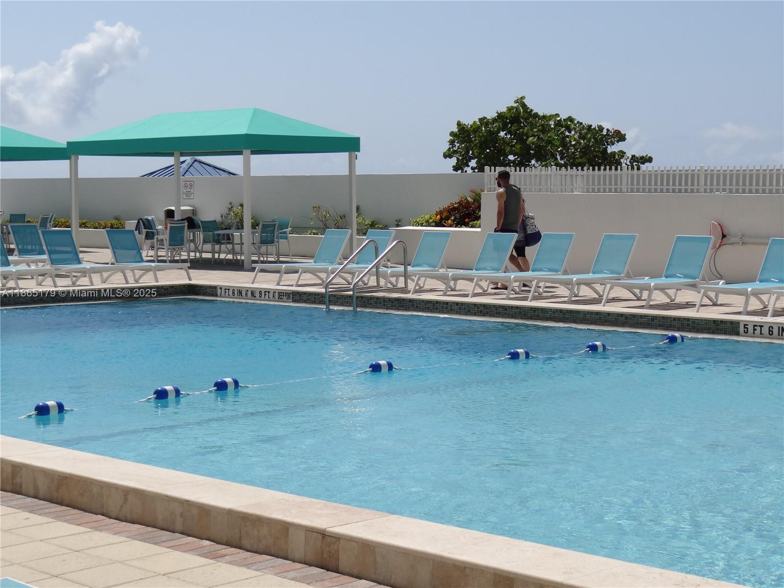 Photo of 3725 Ocean Dr  #607, Hollywood, Florida, 33019 - 