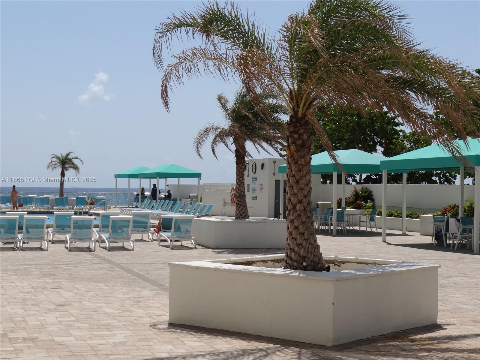 Photo of 3725 Ocean Dr  #607, Hollywood, Florida, 33019 - 