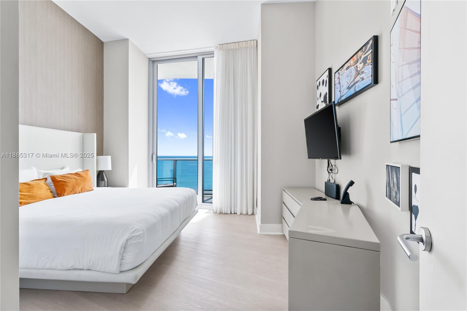 Ver detalles 702 1 / 1 802 sq. ft. $ 2025-08-25 0 foto