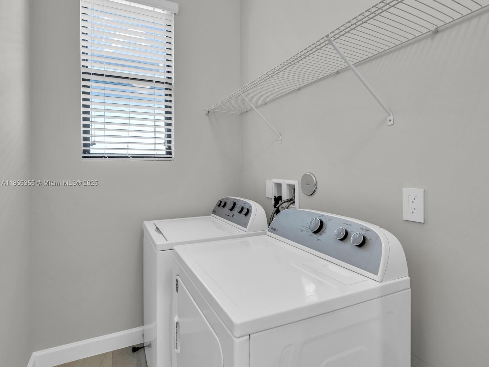 4924 3 / 3 2187 sq. ft. $ 2025-08-25 0 Photo