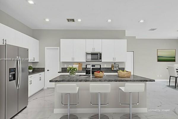 4924 3 / 3 2187 sq. ft. $ 2025-08-25 0 Photo