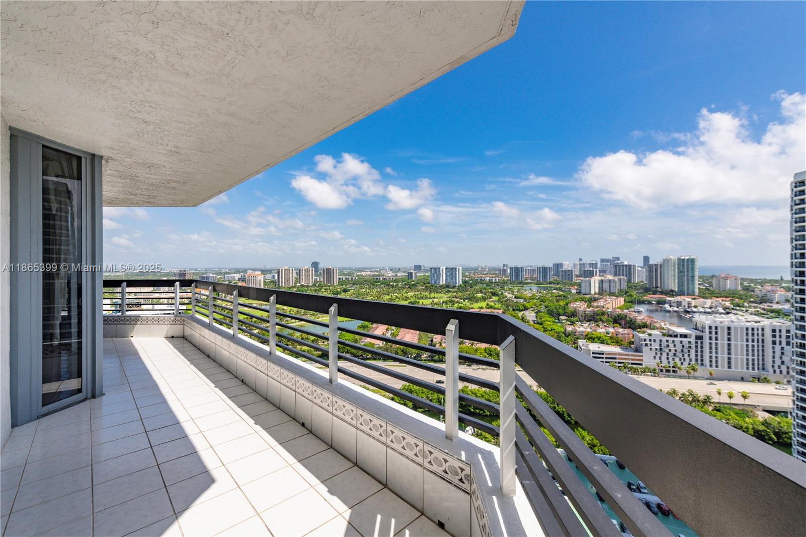 Photo of 3530 Mystic Pointe Dr #3206, Aventura, Florida, 33180 -