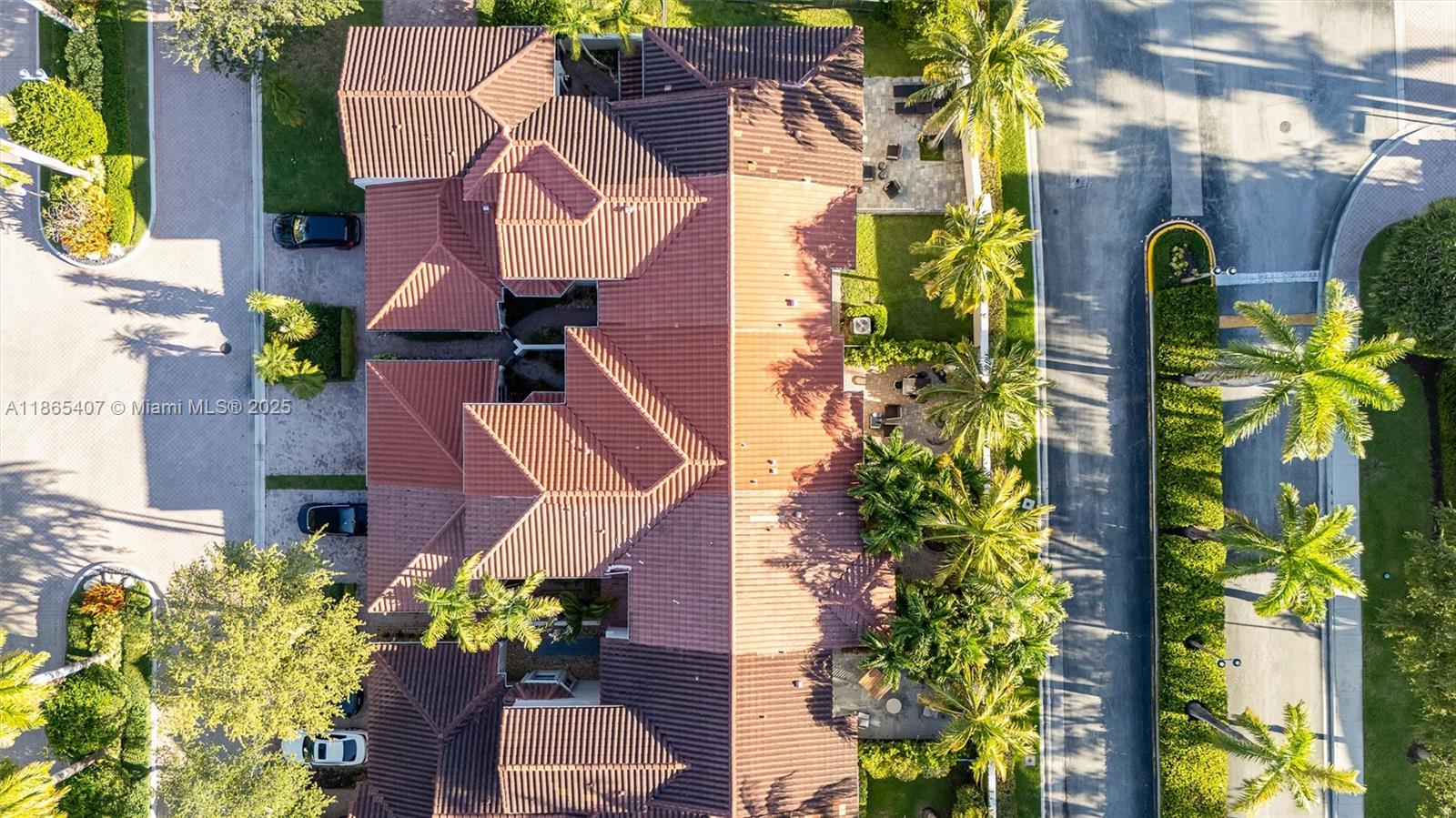 Photo of 1384 Harbor View W (1384), Hollywood, Florida, 33019 -
