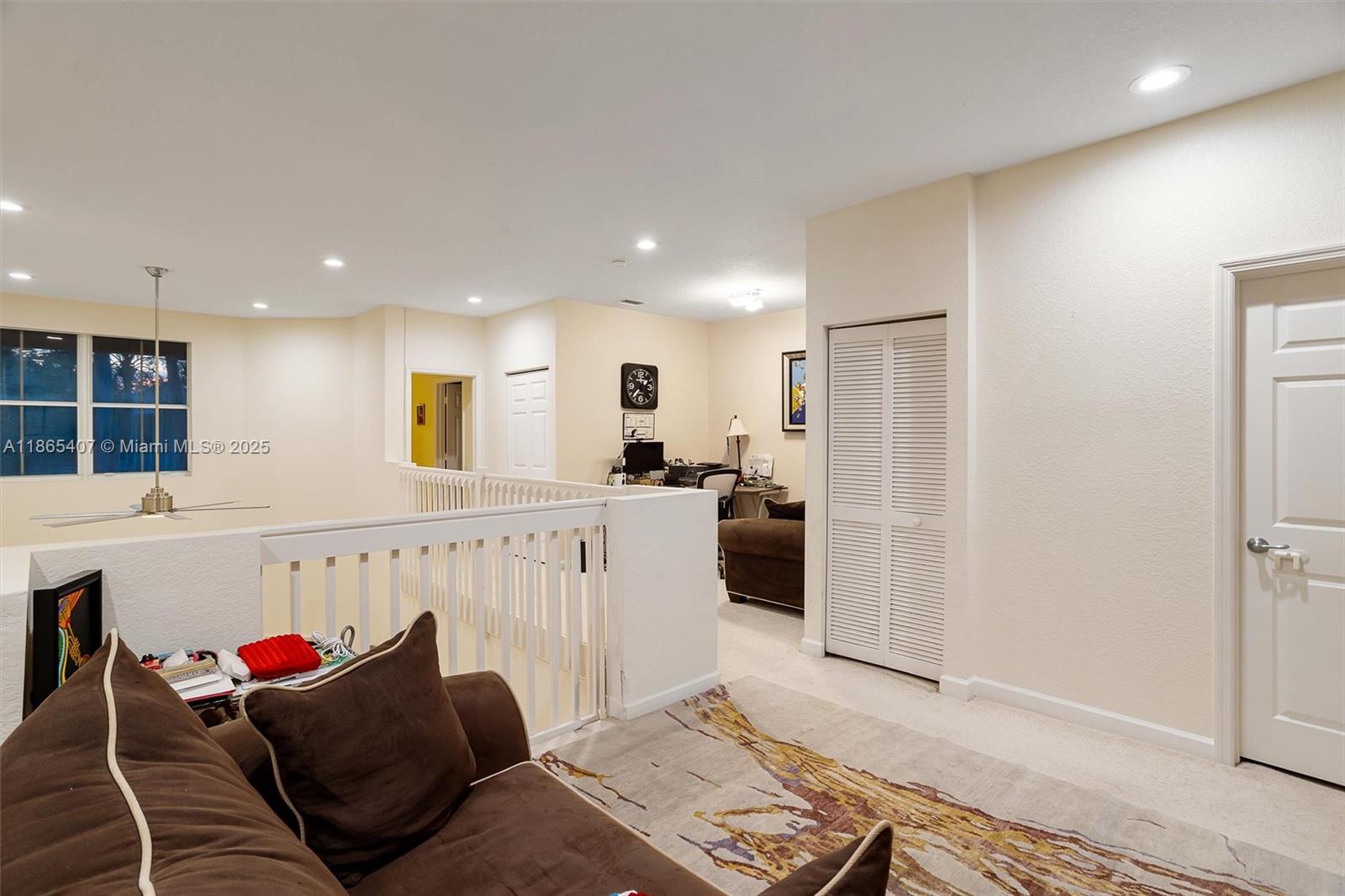 Photo of 1384 Harbor View W  (1384), Hollywood, Florida, 33019 - 