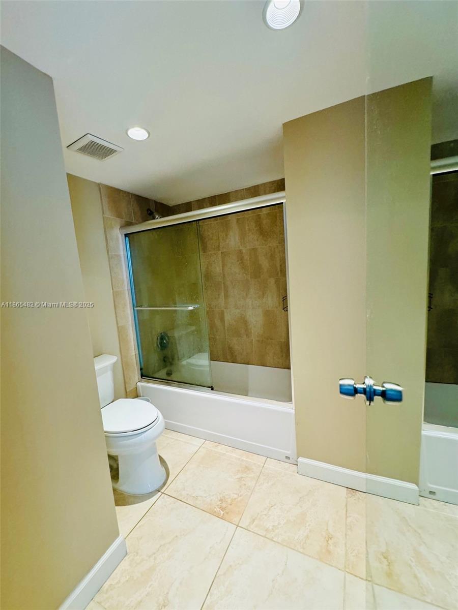 Photo of 3675 Country Club Dr  #2603, Aventura, Florida, 33180 - 