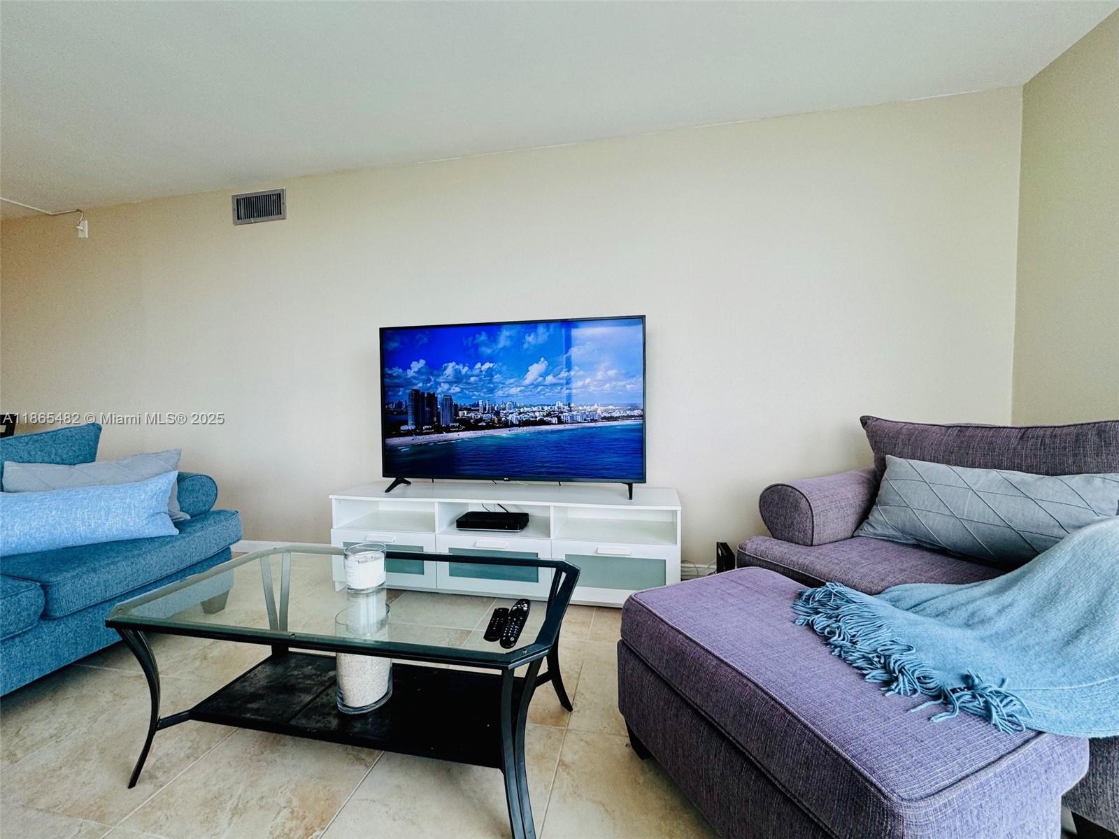 Photo of 3675 Country Club Dr  #2603, Aventura, Florida, 33180 - 