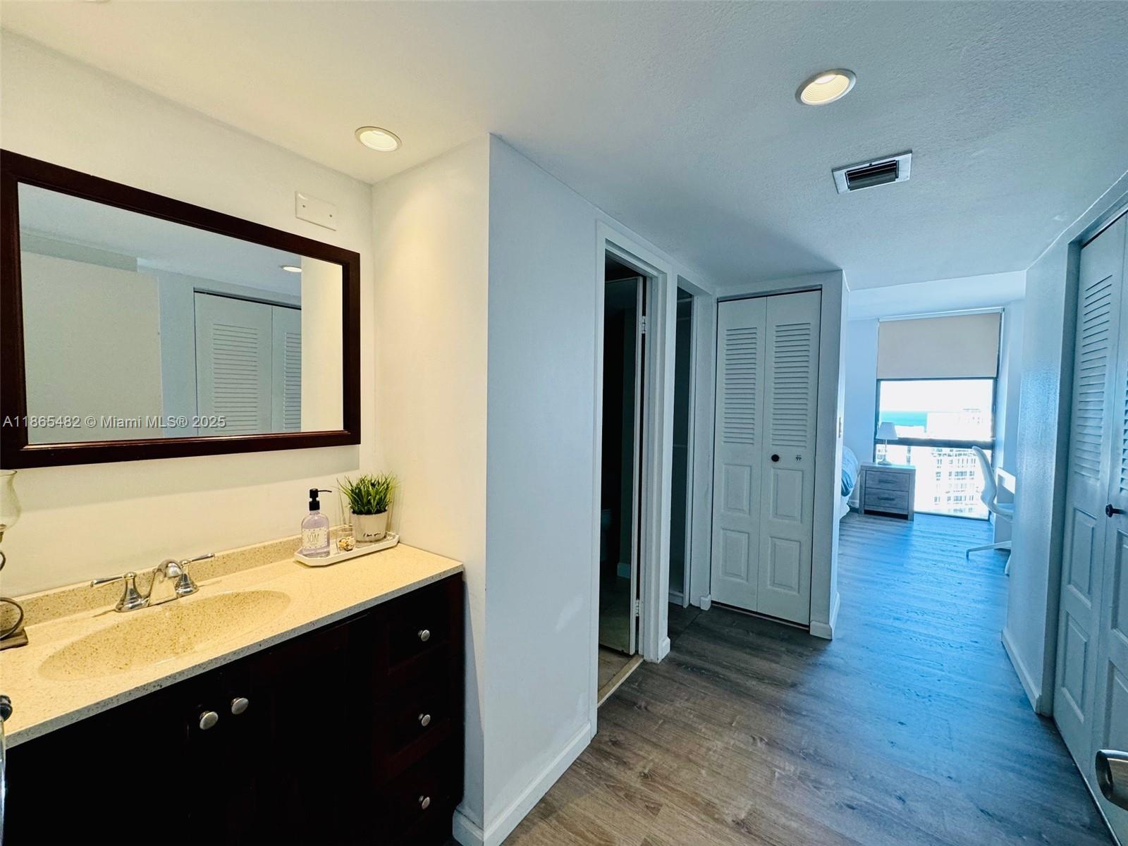 Photo of 3675 Country Club Dr  #2603, Aventura, Florida, 33180 - 