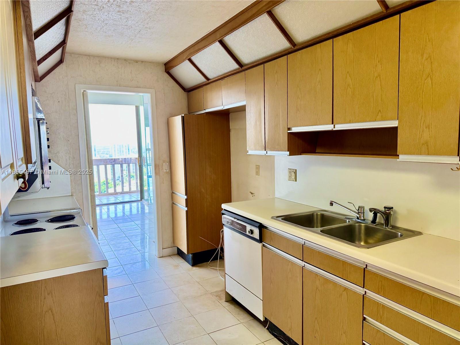 Photo of 19355 Turnberry Way #26C, Aventura, Florida, 33180 -