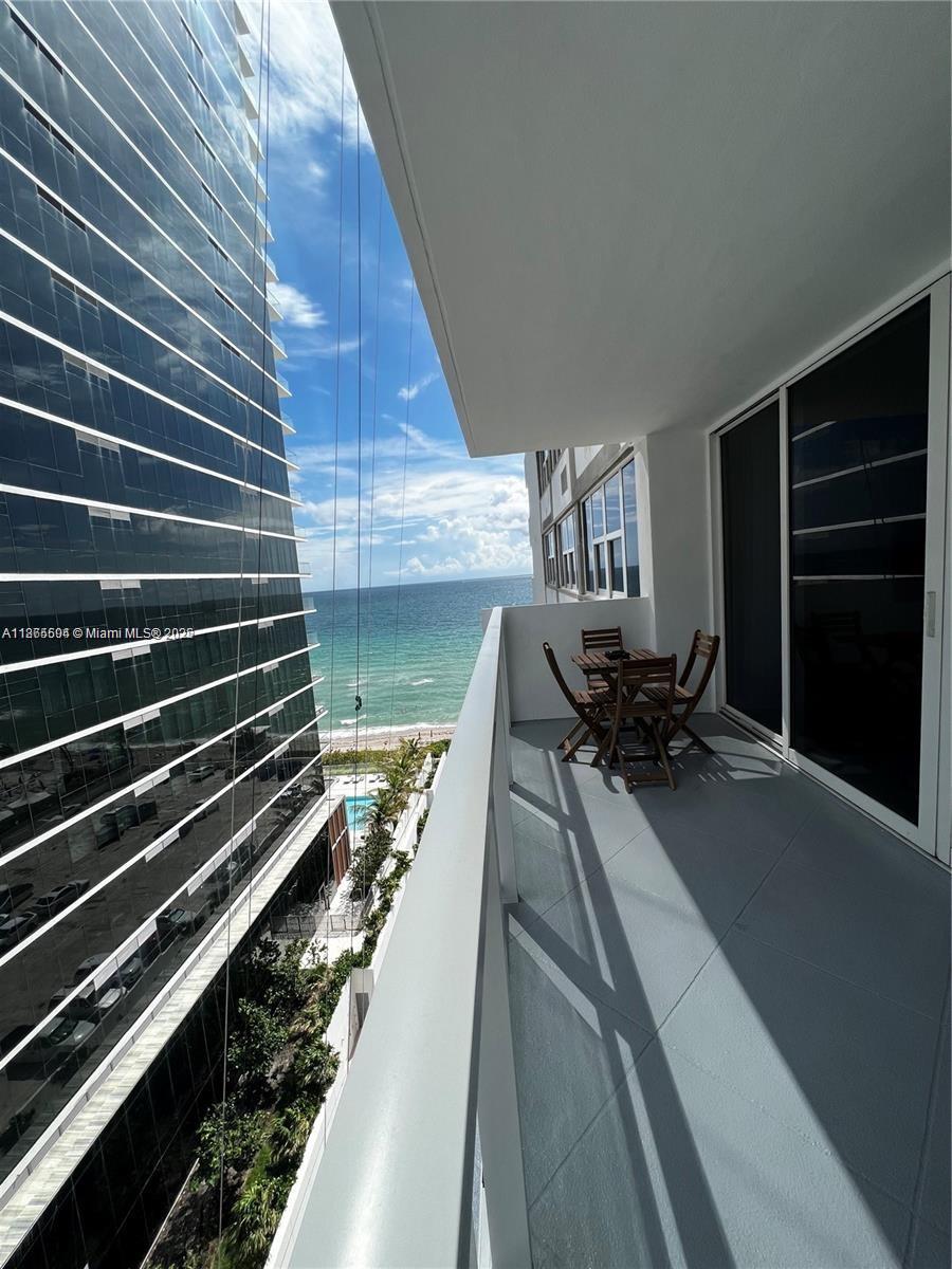Photo of 2030 Ocean Dr  #1022, Hallandale Beach, Florida, 33009 - 