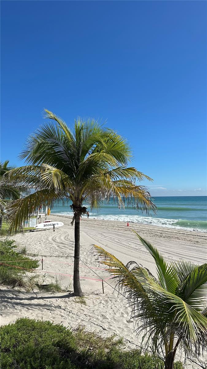 Photo of 2030 Ocean Dr  #1022, Hallandale Beach, Florida, 33009 - 