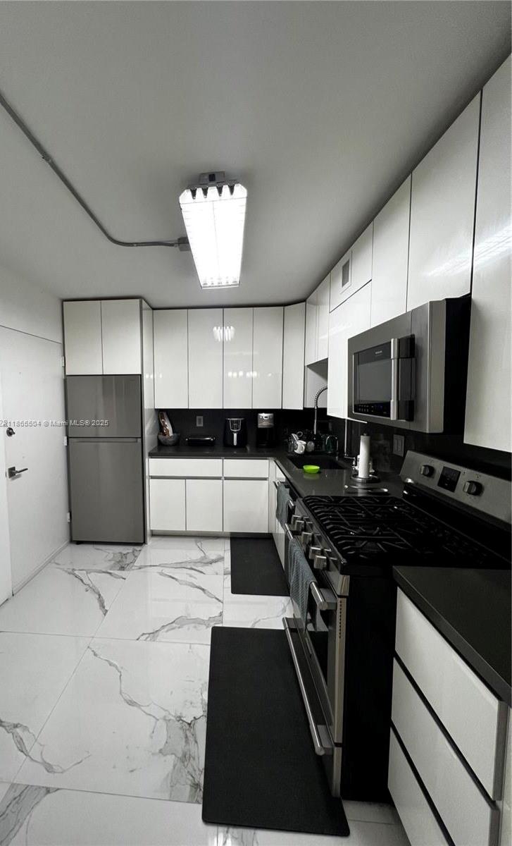 Photo of 2030 Ocean Dr #1022, Hallandale Beach, Florida, 33009 -