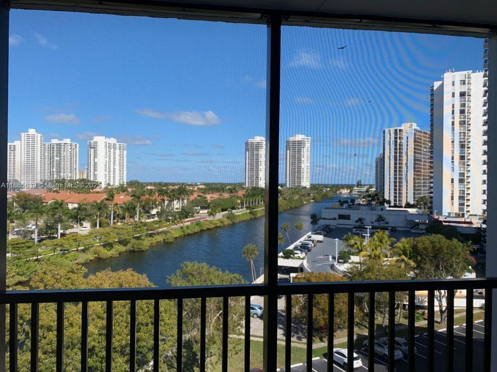 Photo of 3475 Country Club Dr #817, Aventura, Florida, 33180 -