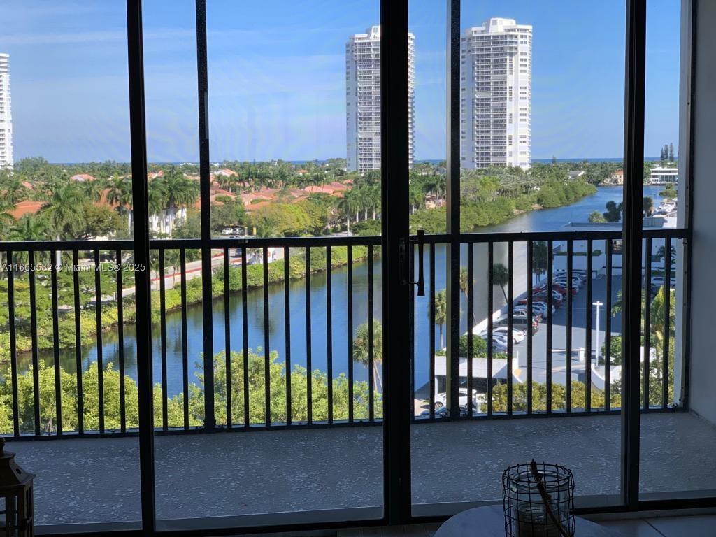 Photo of 3475 Country Club Dr #817, Aventura, Florida, 33180 -