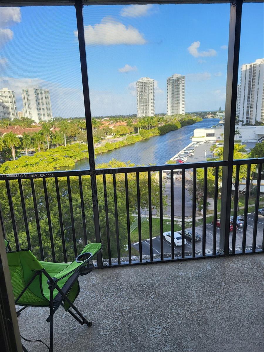Photo of 3475 Country Club Dr #817, Aventura, Florida, 33180 -