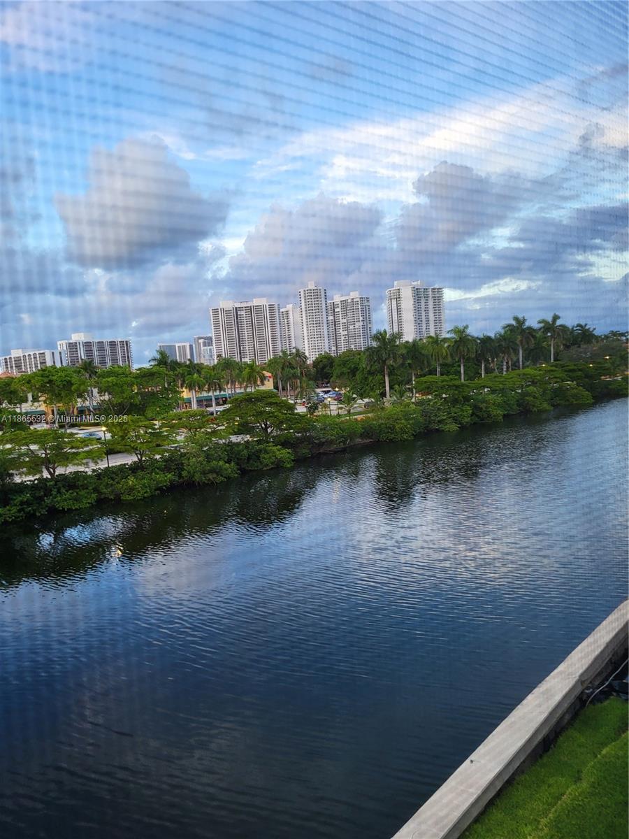 Photo of 3475 Country Club Dr #817, Aventura, Florida, 33180 -