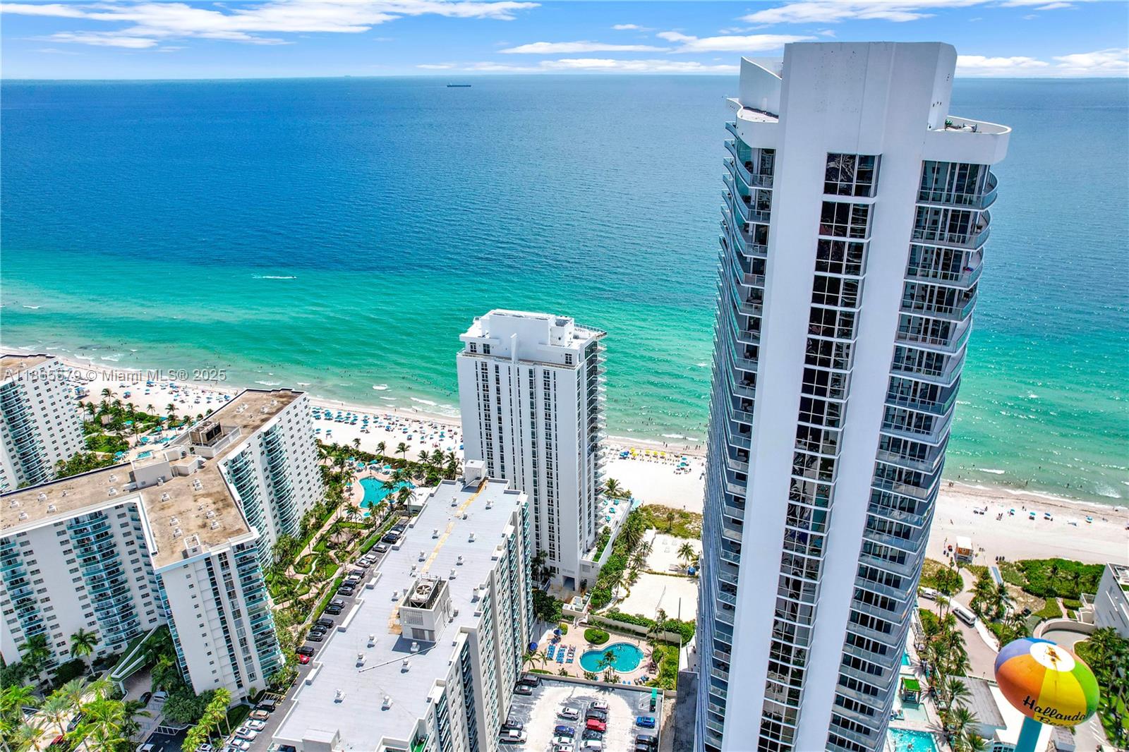 Photo of 3951 Ocean Dr  #1901, Hollywood, Florida, 33019 - 