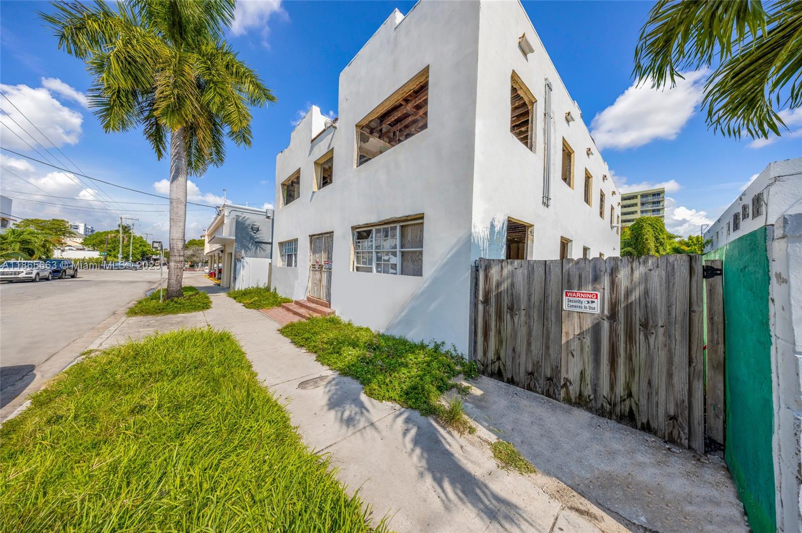 See details / sq. ft. $ 2025-08-26 0 Photo